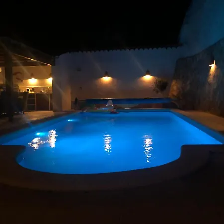 Casa Cozy וילה טאולאדה
